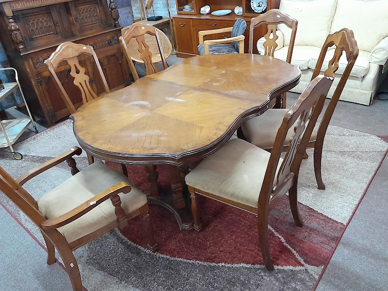 Extending table and six chairs