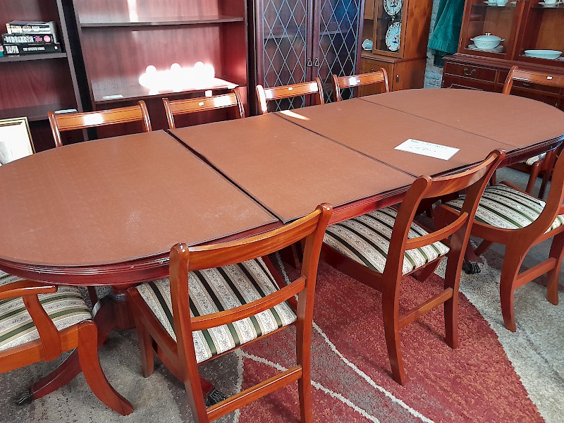 Extending table and eight chairs